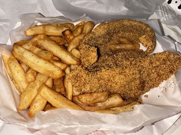 Catfish Lunch (2pc fillets)