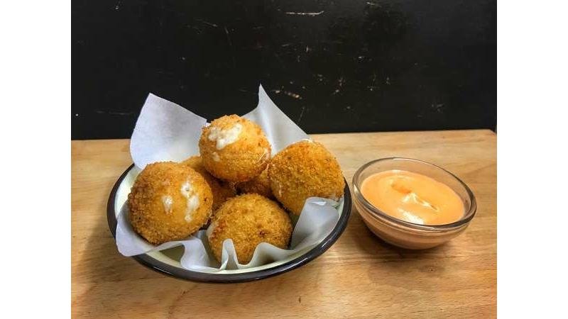 Cheesy Jalapeno Balls