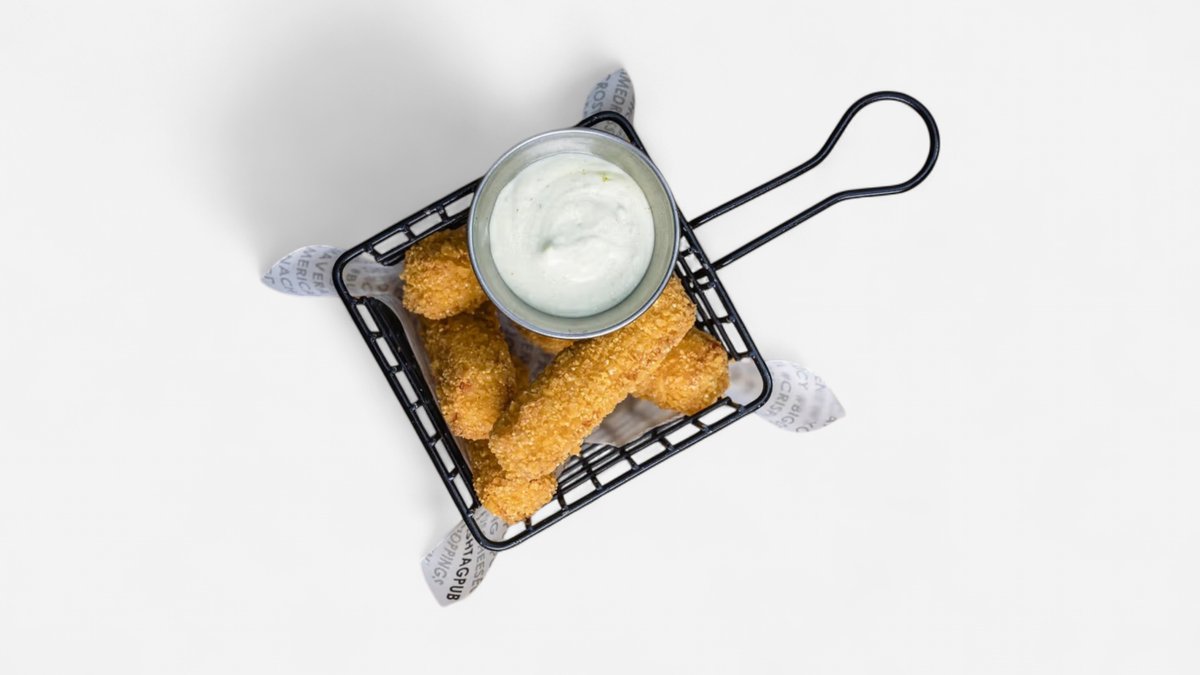 Halloumi fries