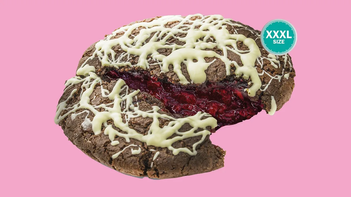 Rude Raspberry XXXL Cookie
