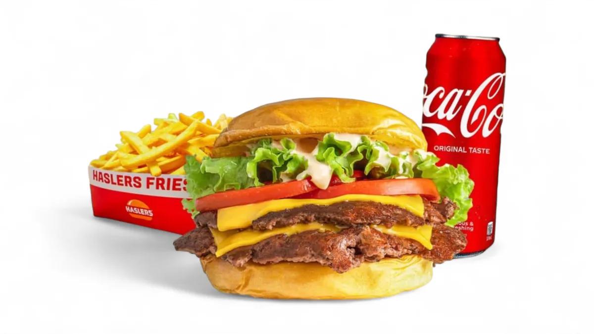 Smashburger + regular pomfrit + limenka 0.33l