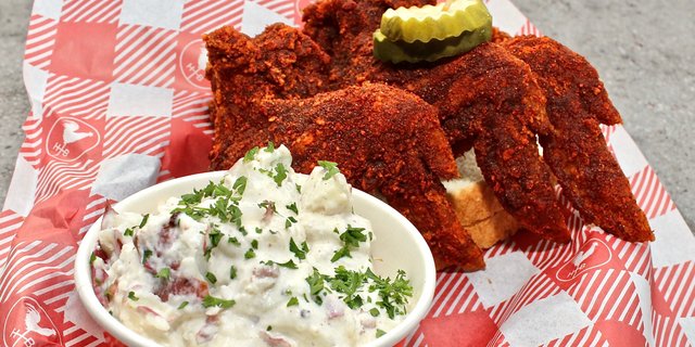 3 Wings Plate