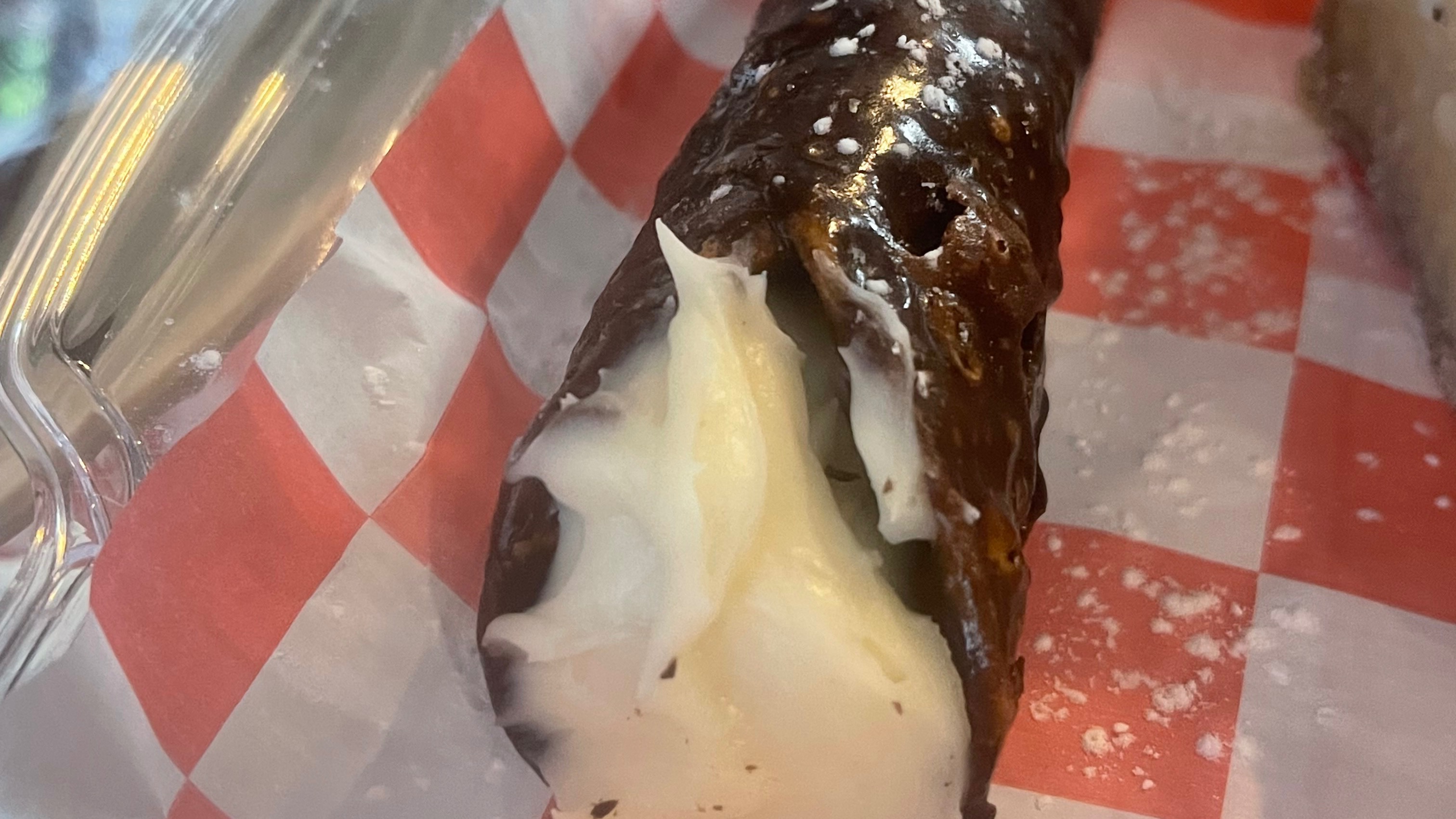 Chocolate Italian Cannoli