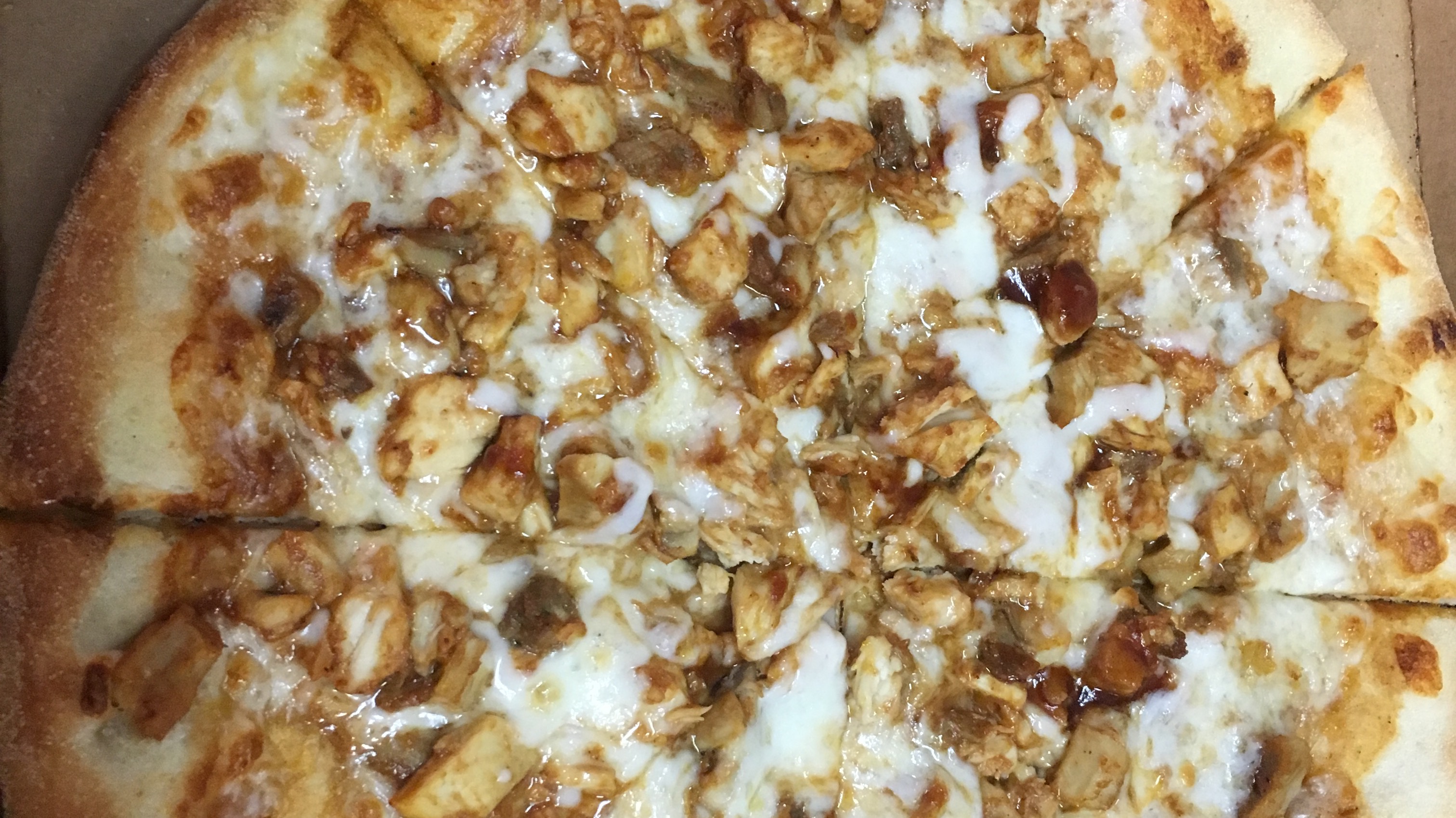 XL 18' BBQ Chicken Pizza