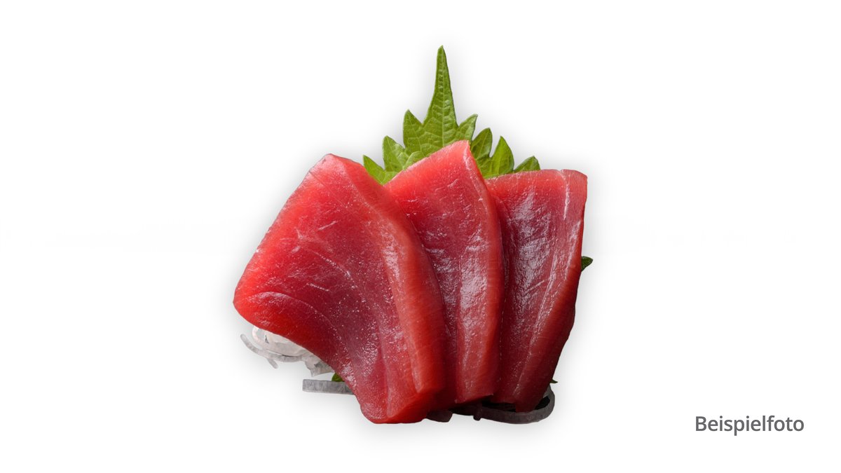 S2. Maguro Sashimi