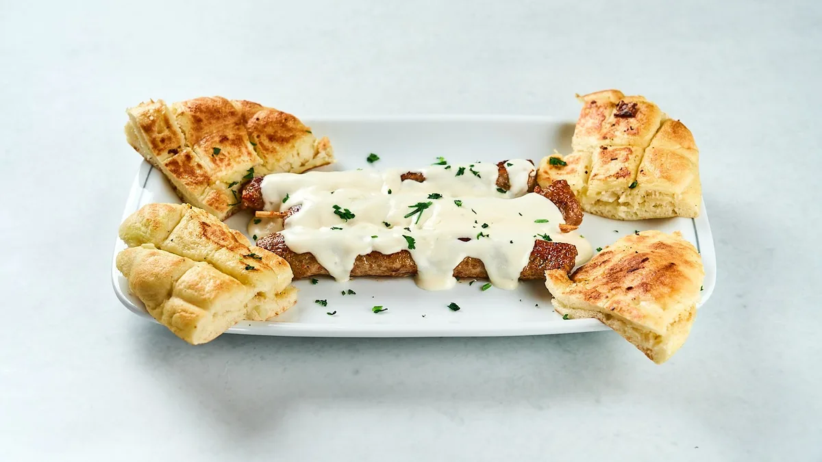 Šiš ćevapi u umaku
