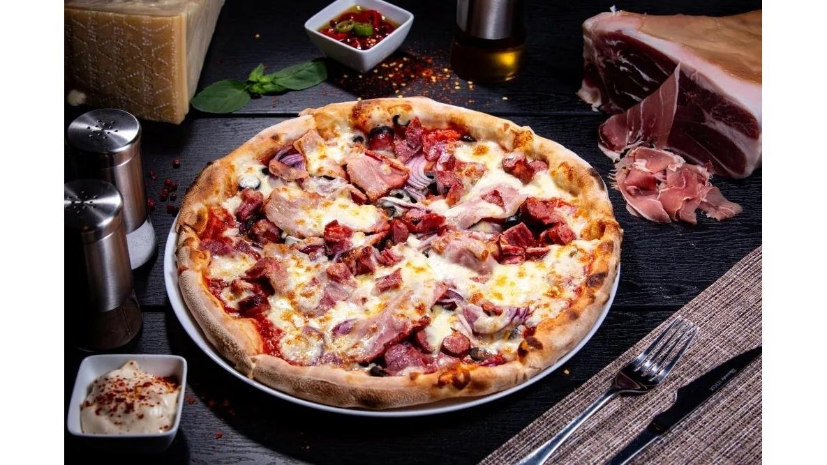 Pizza Canibale