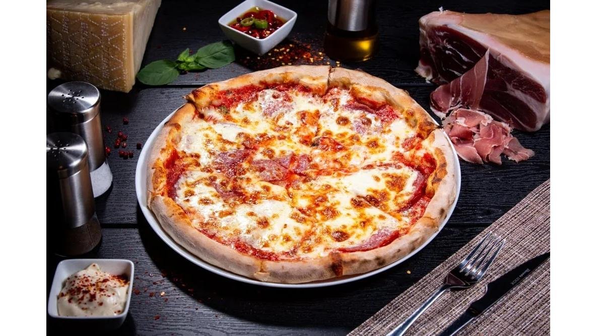 Pizza Salami
