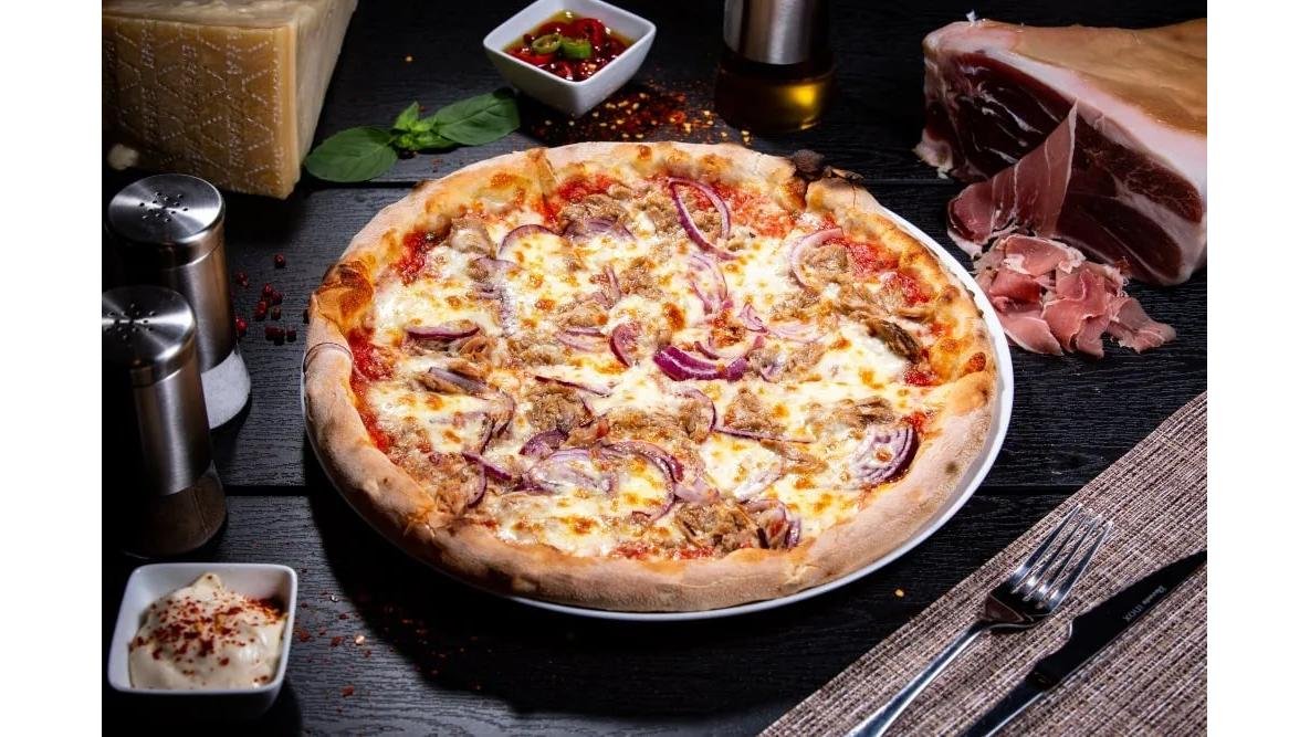Pizza Tonno e cipolla
