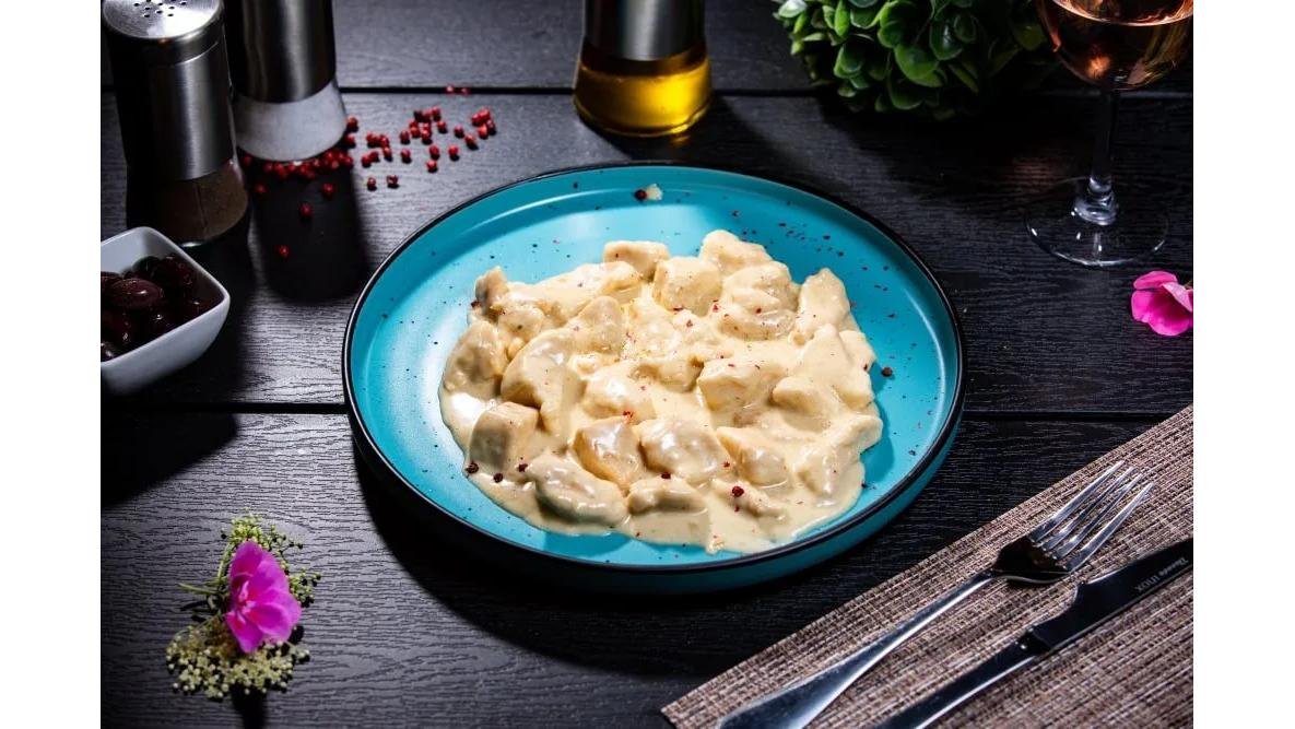 Pui cu sos gorgonzola
