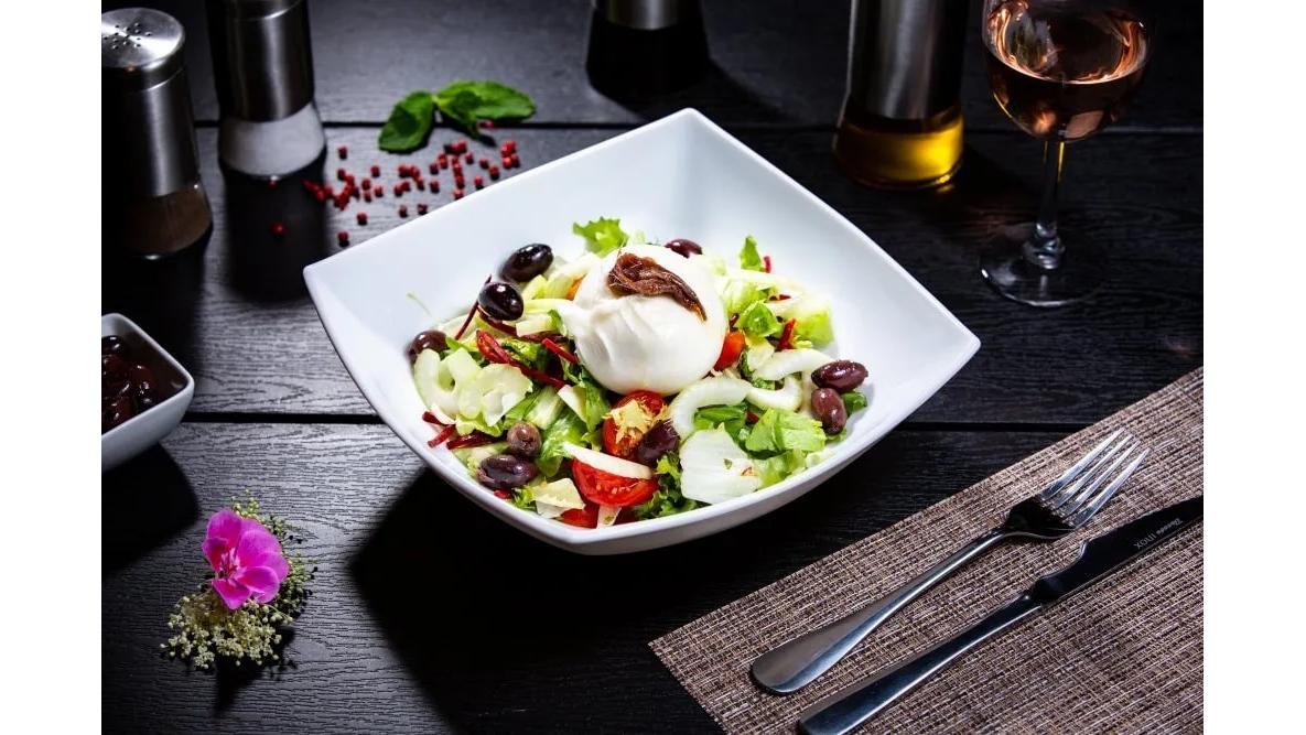 Salată burrata
