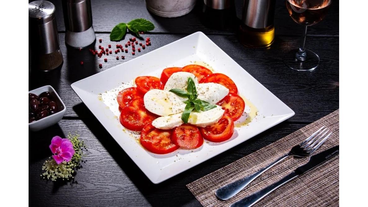 Salată caprese