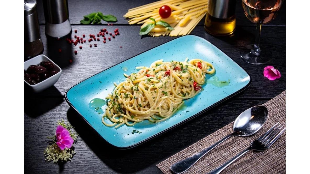 Spaghetti aglio, olio e pepperoncino