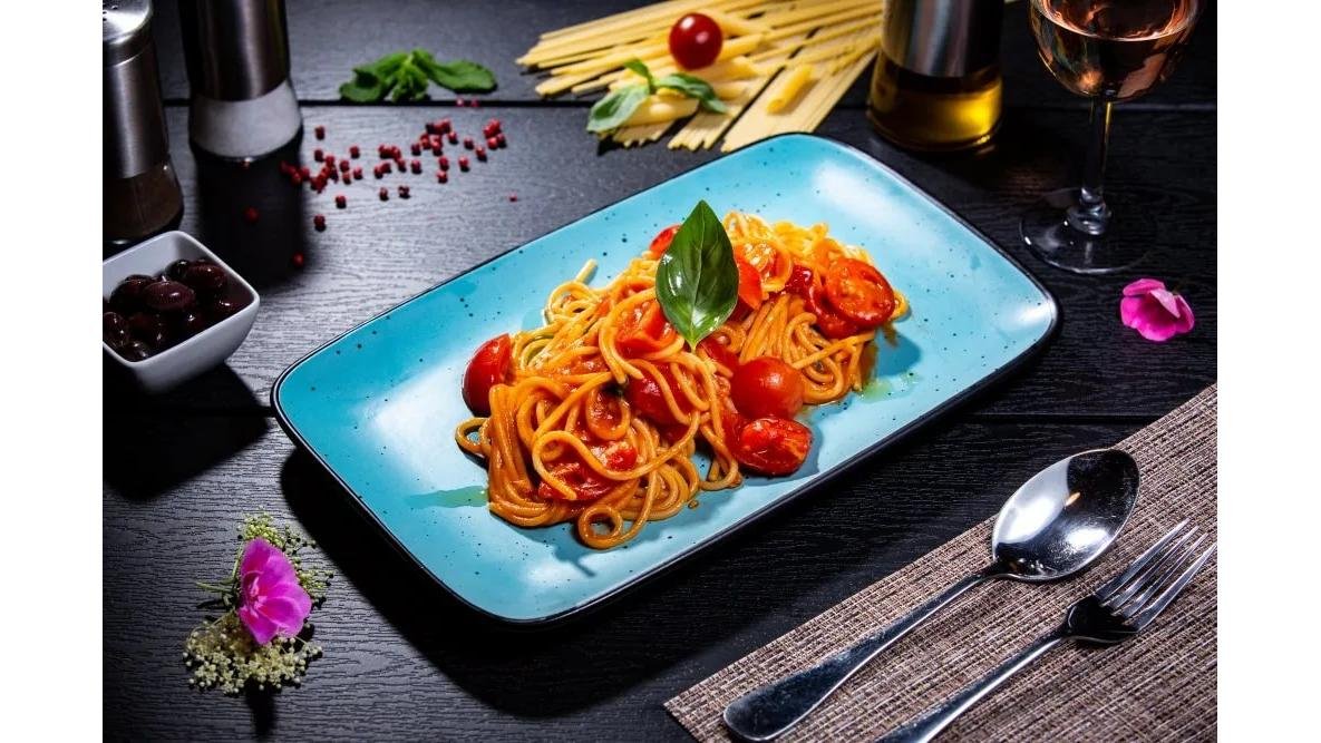 Spaghetti al pomodoro e basilico