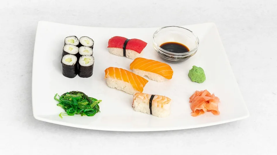 G1: 4 nigiri and 6 maki