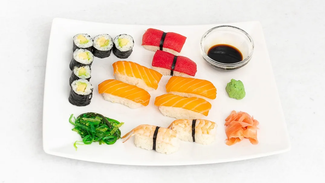 G2: 8x nigiri in 6x maki