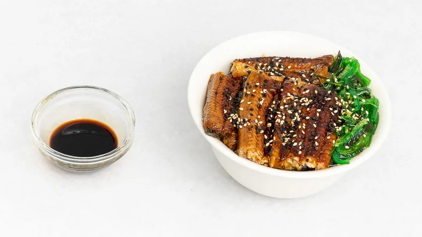 Rice bowl with eel
