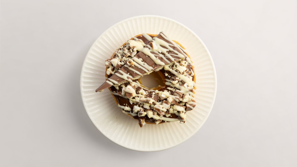 Country Road Cream Donut