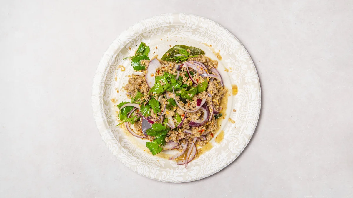 Larb-muu ja riisi
