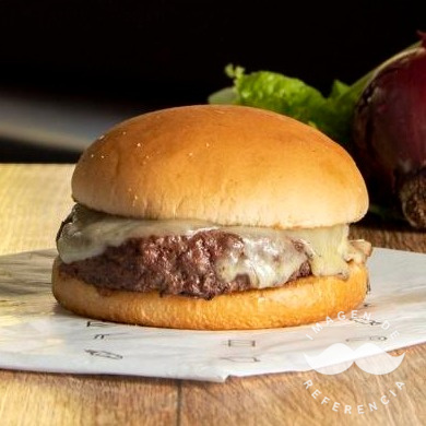 Cheeseburger In Paradise