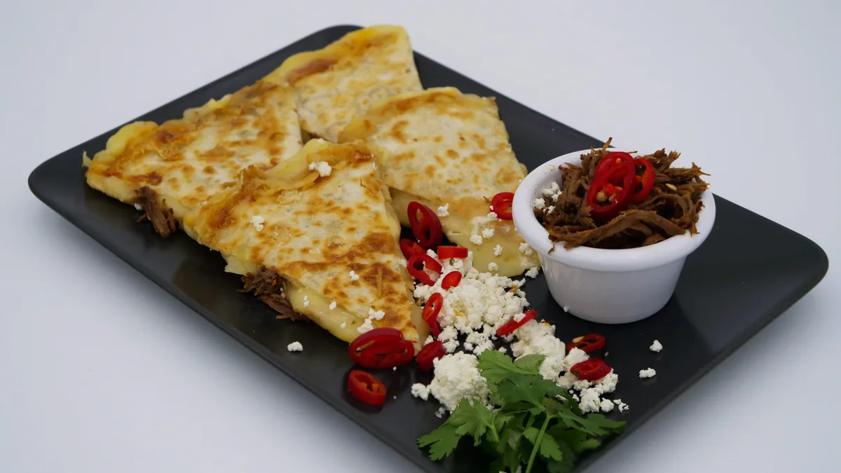 Quesadilla Torera 🐄 🌶️