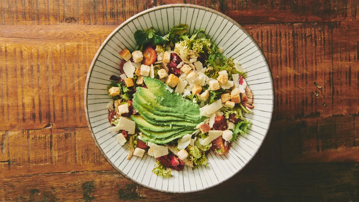 Green salad (V)