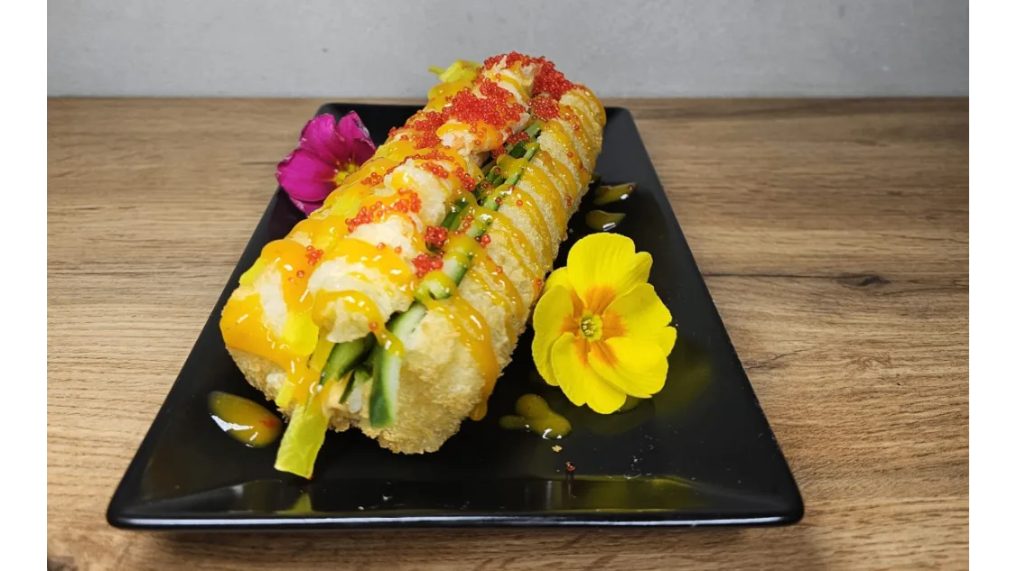 Sushi-dog xl z krewetką w tempurze