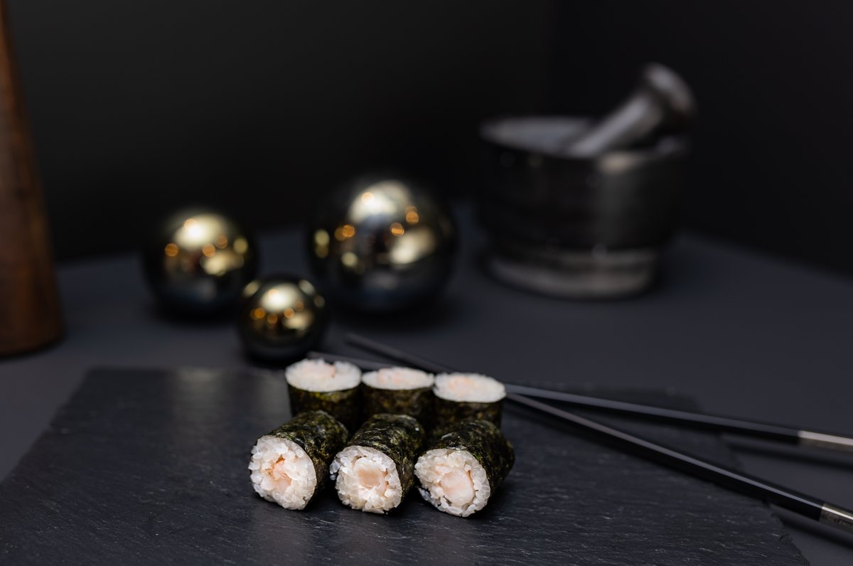 Shrimp maki hi