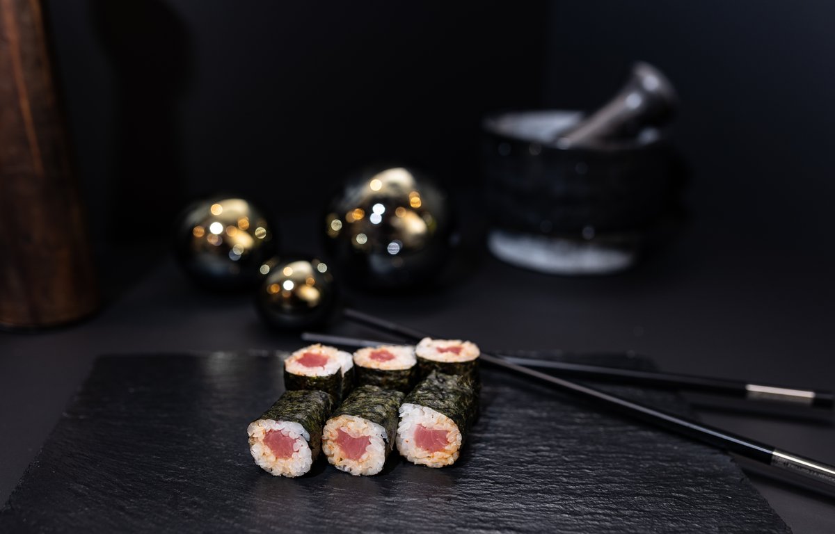 Tuna maki hi