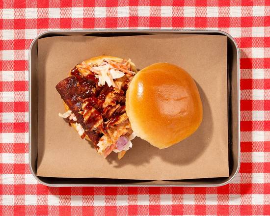 Pulled Chicken Sandwich