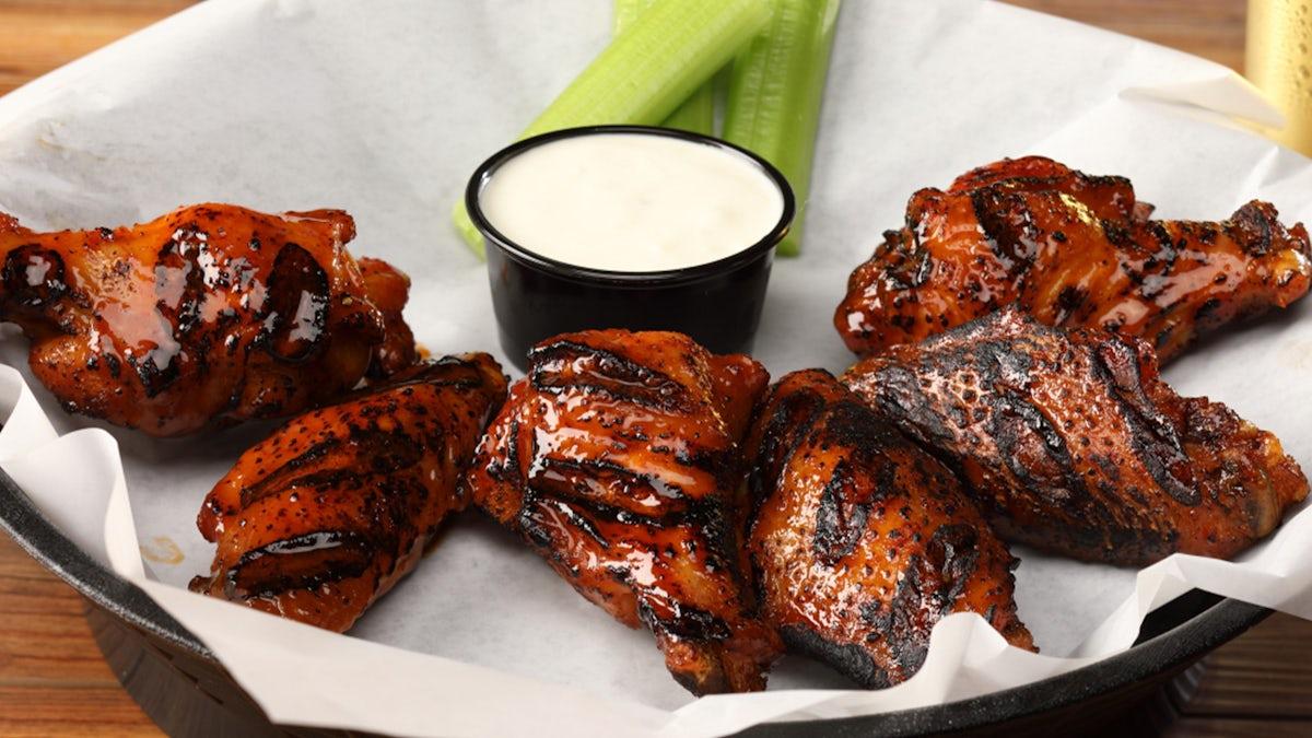 6 Wings