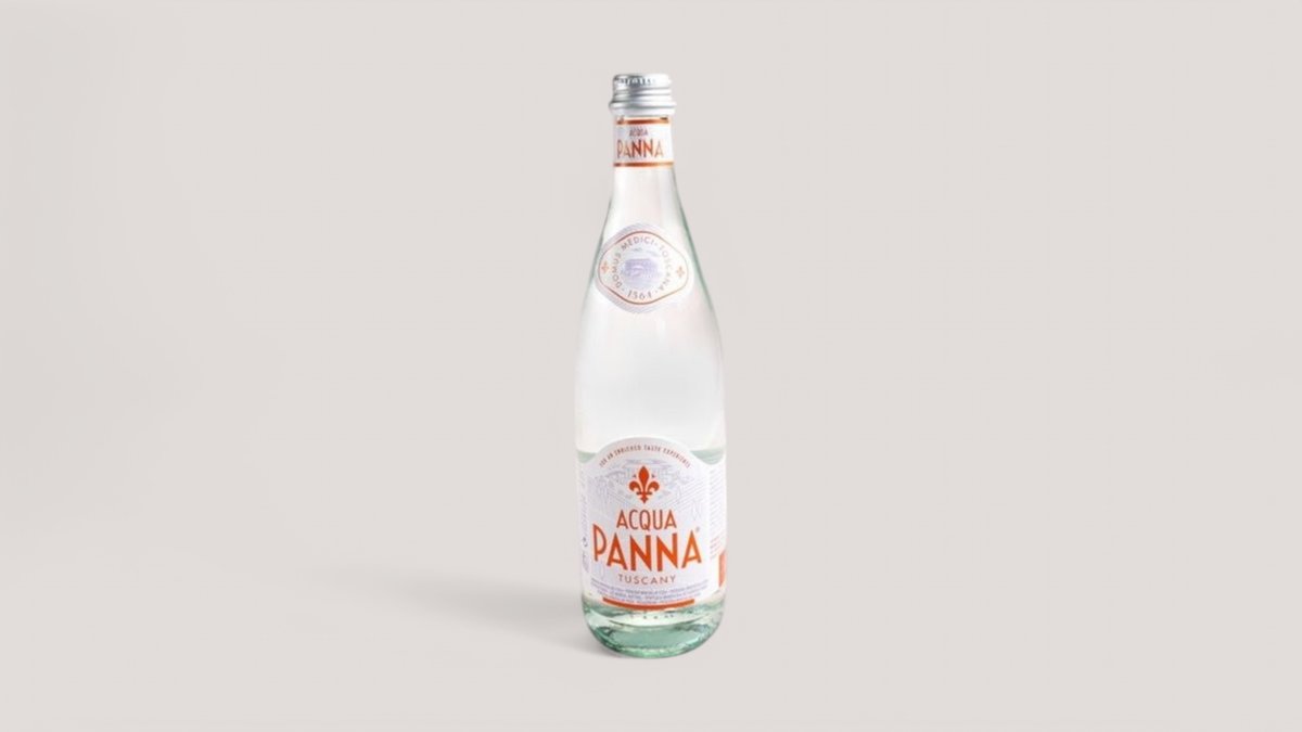 Ujë Natyral Aqua Panna Shishe Qelqi