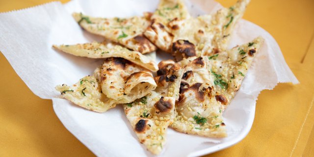 Assorted Naan