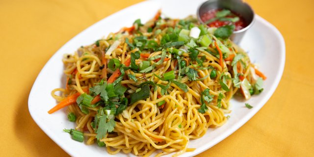 Vegetable Chow Mein