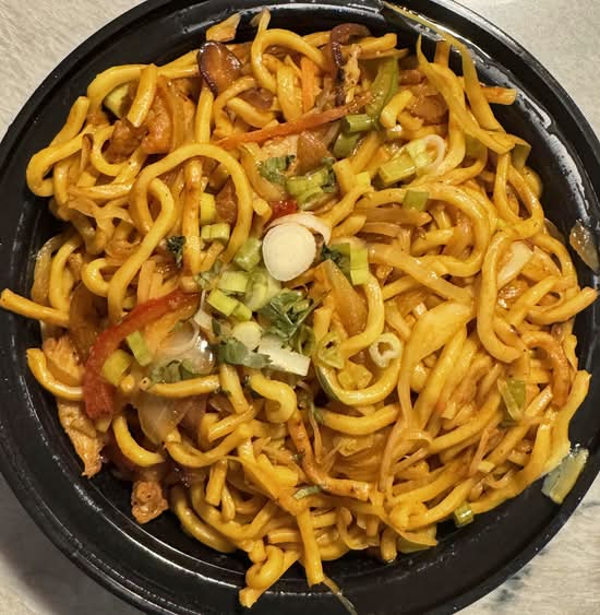 Veg Chowmein (No Gluten-Free)