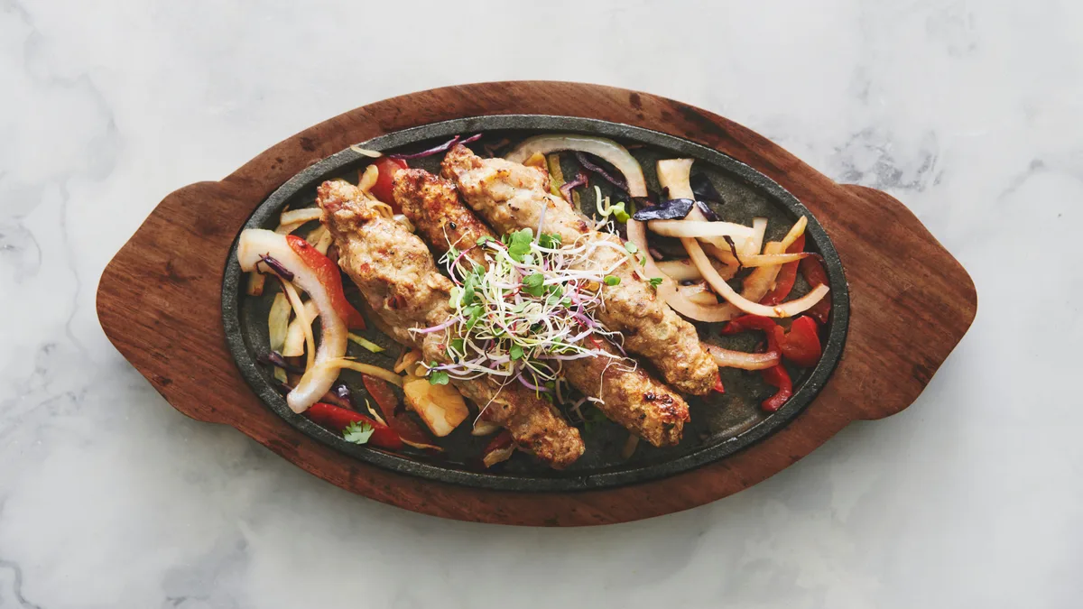 16. Chicken Seekh Kebab (3 stk)