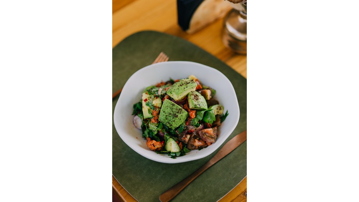 Avocado chorizo and kumato tomatoes salad