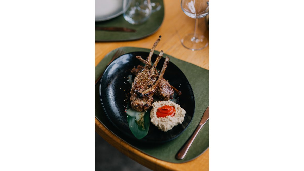 Grilled lamb chops