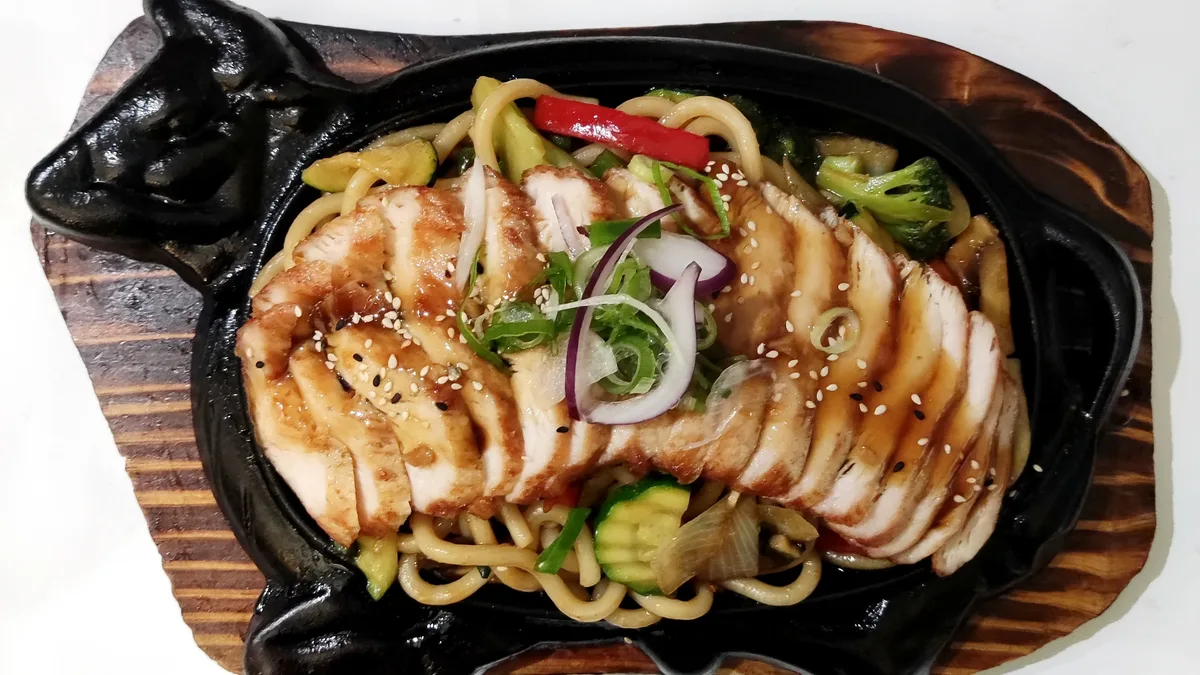 Hot Chicken Teriyaki Udon  (Obľúbené )