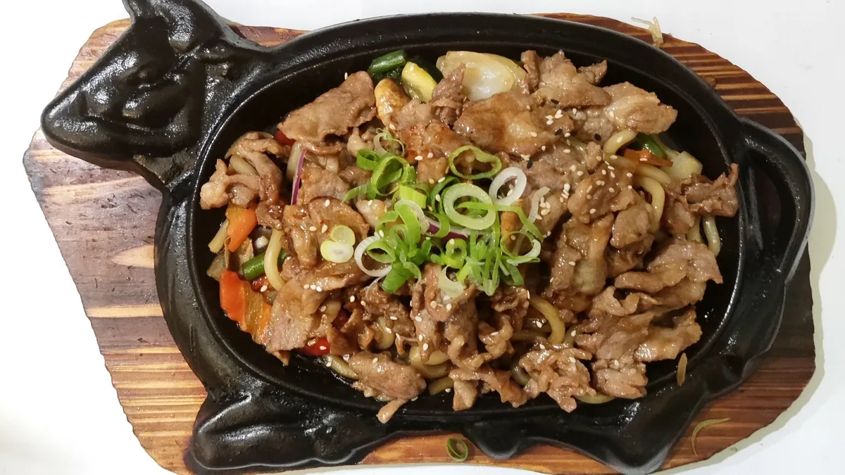 Hot Pork Udon Teriyaki (200g-mäsa)
