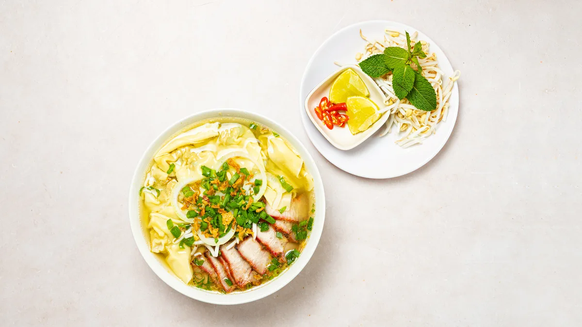 6. Mì Vằn Thắn Char Siu