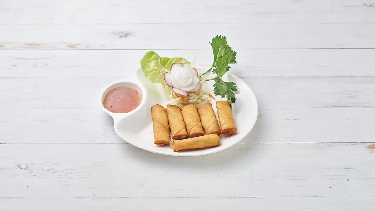 1. Vegetarian spring roll / Zöldséges tavaszi tekercs