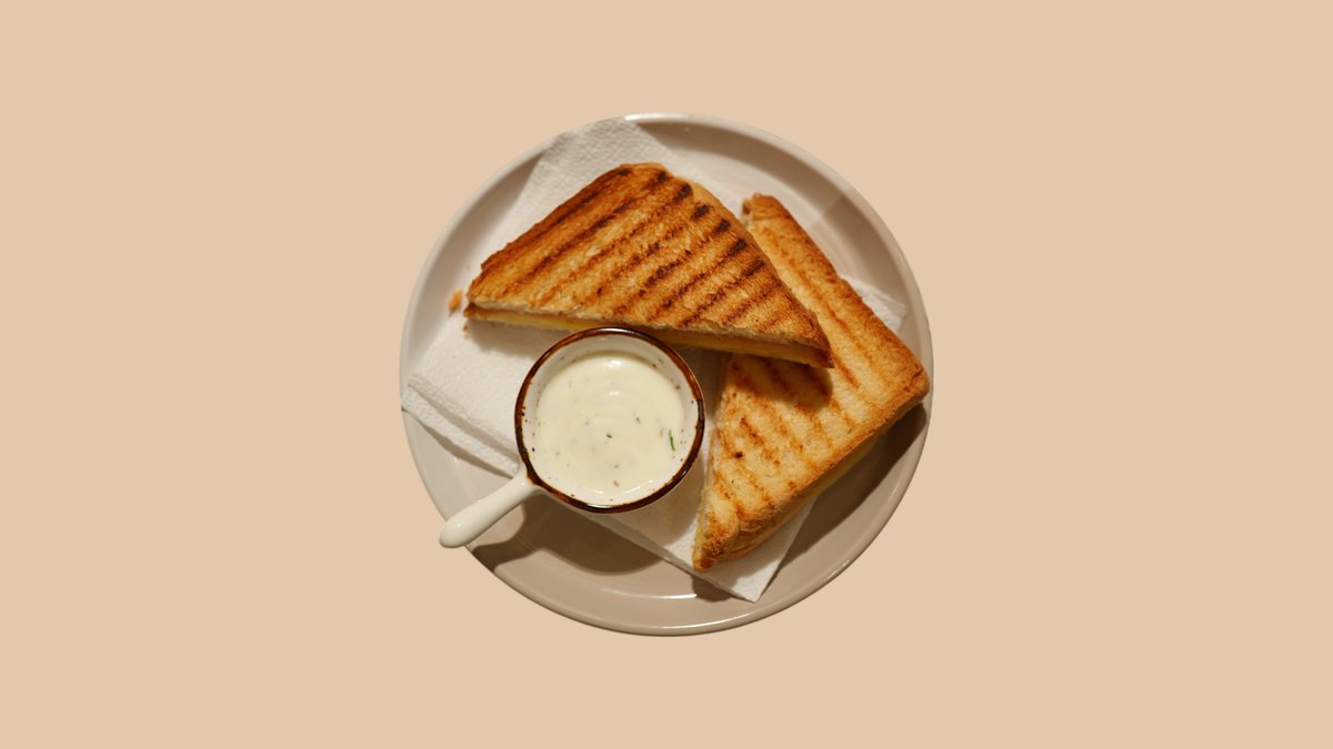 Toast Me Proshutë and Djathë