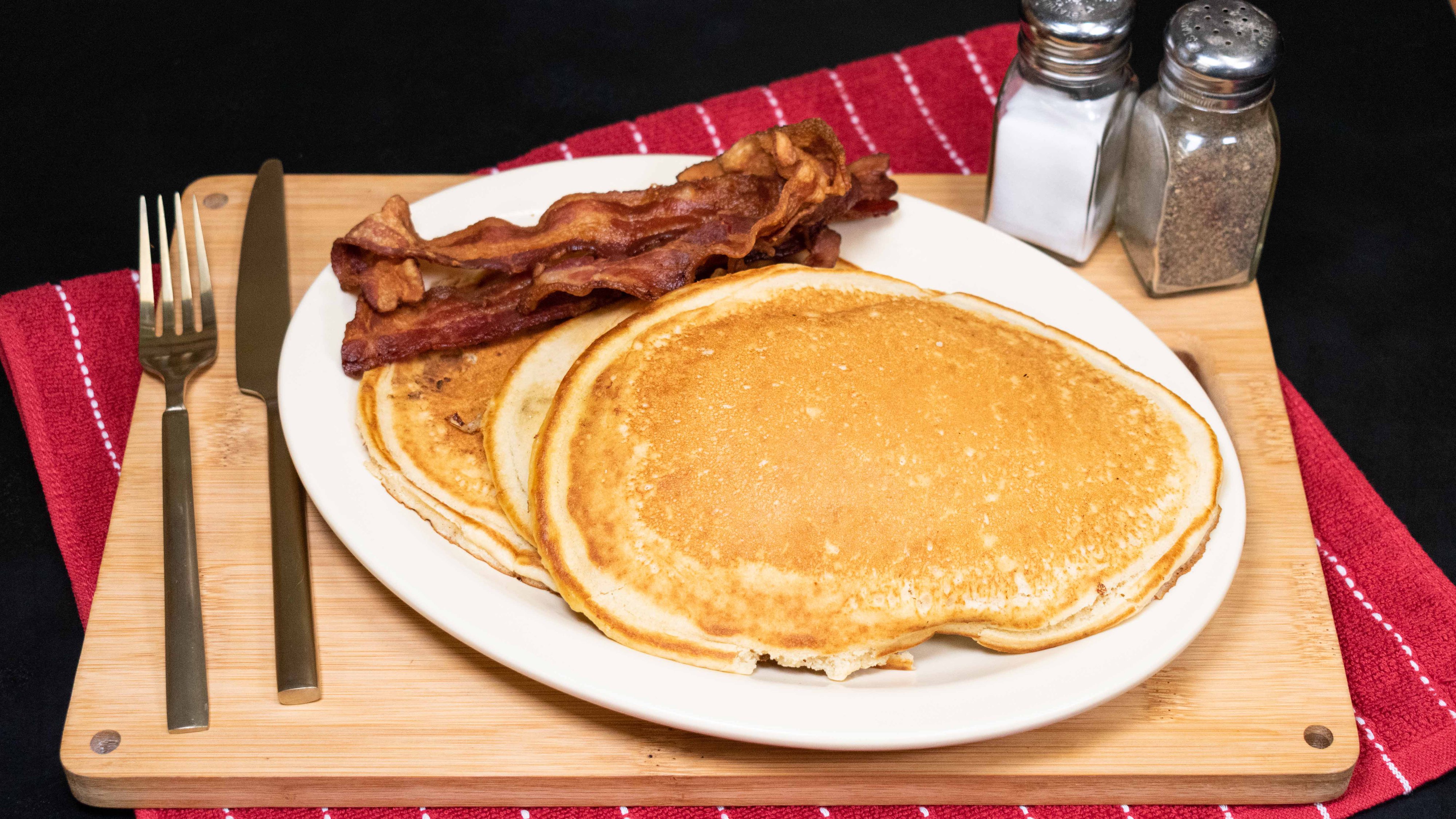 Pancakes (3)  w/ Meat