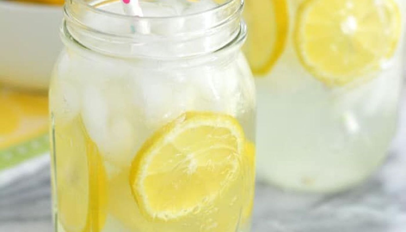 Fresh Lemonade Juice