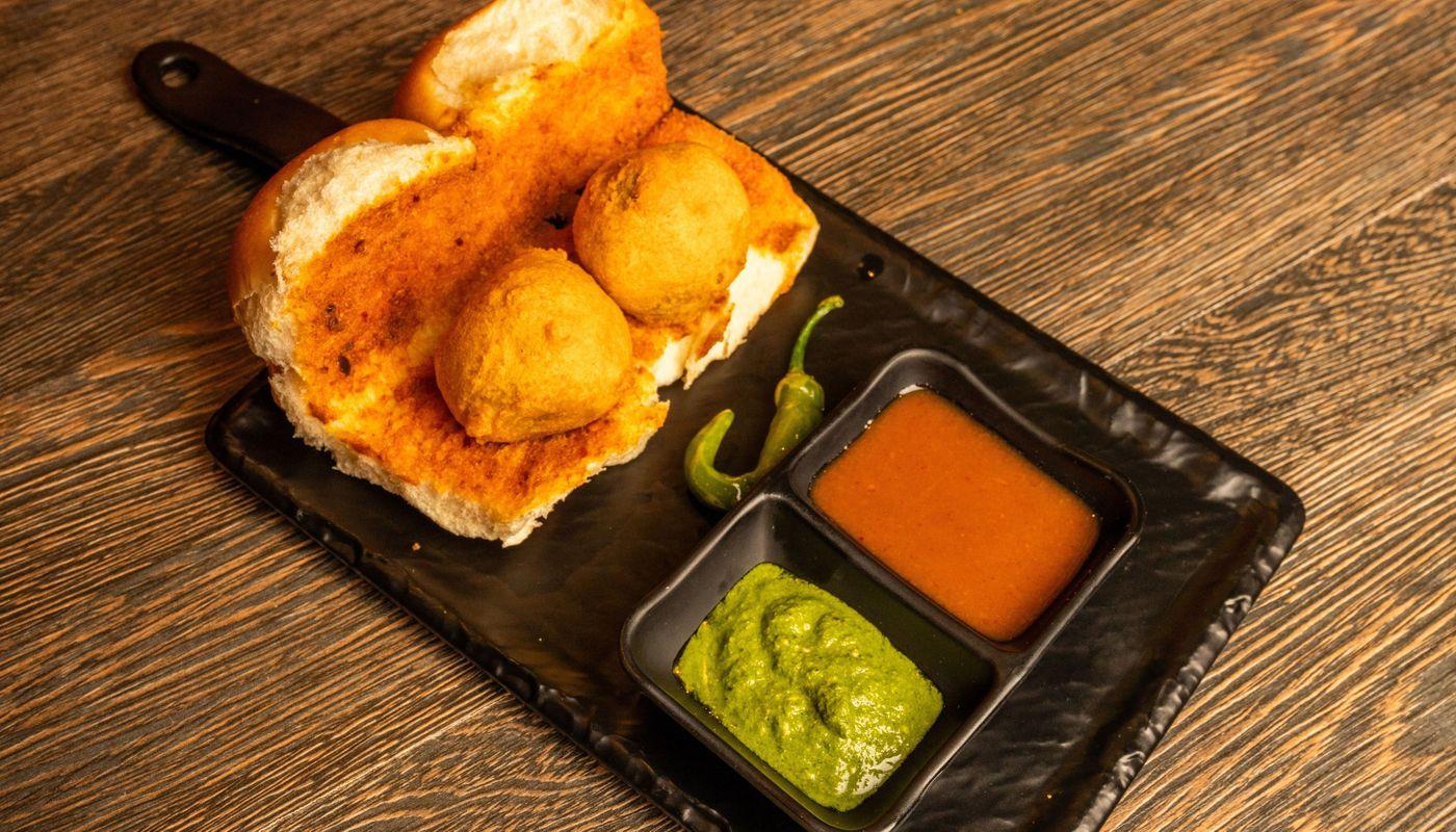 Vada-Pav
