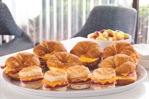 Breakfast Sandwich Tray