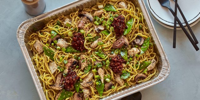 Garlic Butter Chicken Stir-Fry Platter