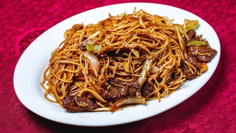 Beef fried noodles