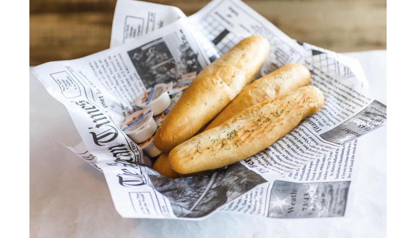 Garlic Breadsticks (4)